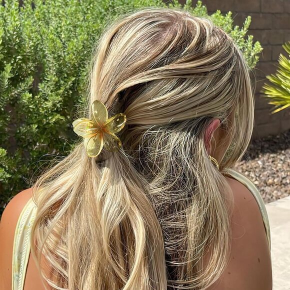 Large Flower Hair Clips Gift Set - Colorful Claw Clips for All Occasions - Picture 4 of 6